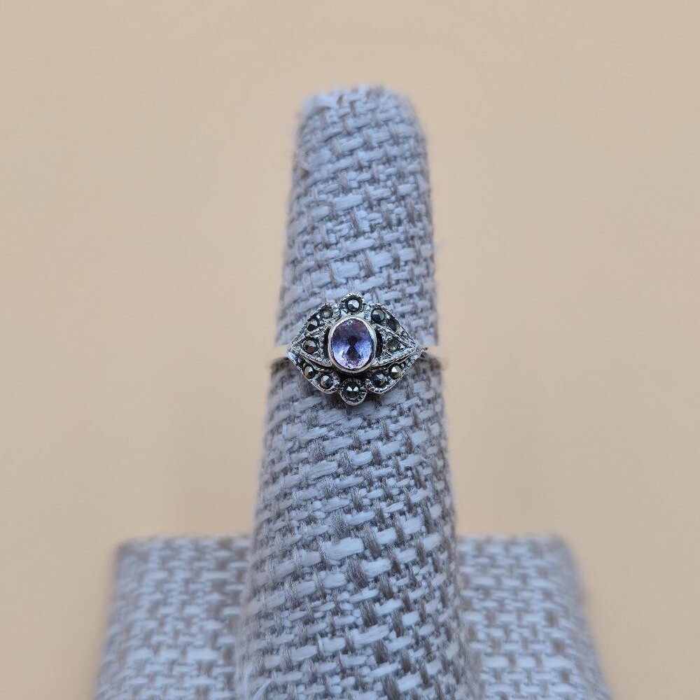 Size 5.5 Sterling Silver Pink CZ With Marcasite Stones Ring A4684